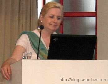 Gillian Muessig Speakin in India