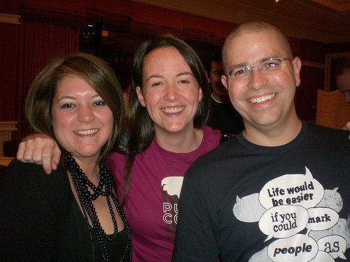 Kristy Bolsinger, Kate Morris, Matt Cutts at SEOmoz PubCon party 2009